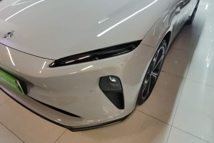 Used Nio ET5T 2024 75kWh Touring Left Front Headlight