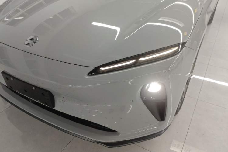 Used Nio ET5T 2024 75kWh Touring Left Front Headlight