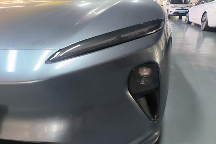 Used Nio ET5T 2024 75kWh Touring Left Front Headlight