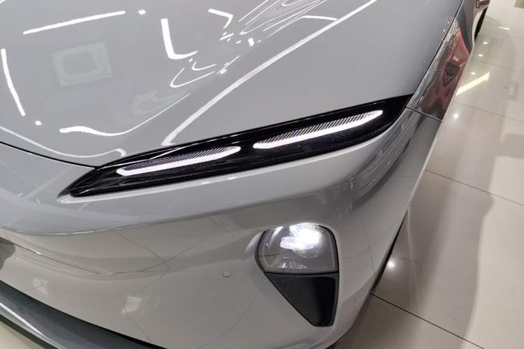 Used Nio ET5T 2024 75kWh Touring Left Front Headlight
