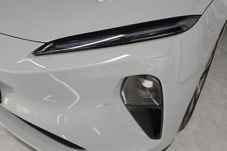 Used Nio ET5T 2024 75kWh Touring Left Front Headlight