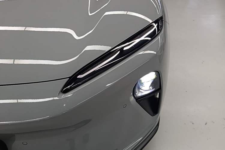 Used Nio ET5T 2024 100kWh Touring Left Front Headlight