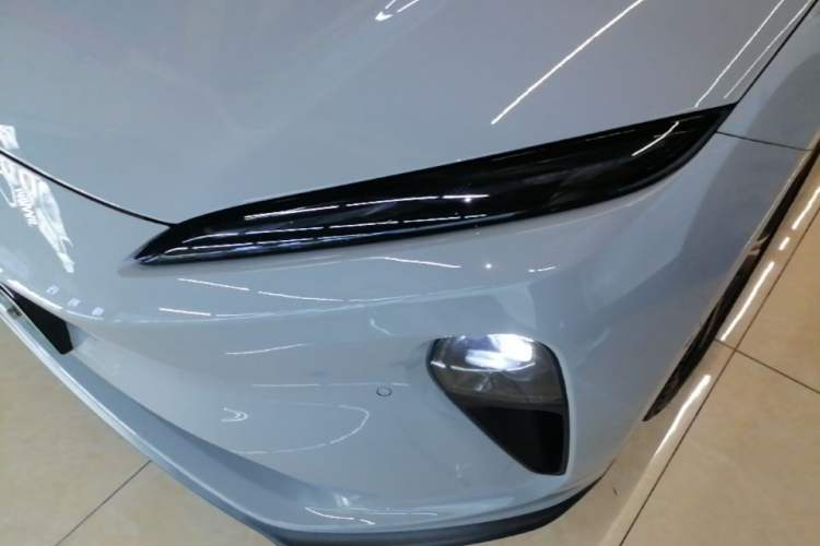 Used Nio ET5T 2024 75kWh Touring Left Front Headlight