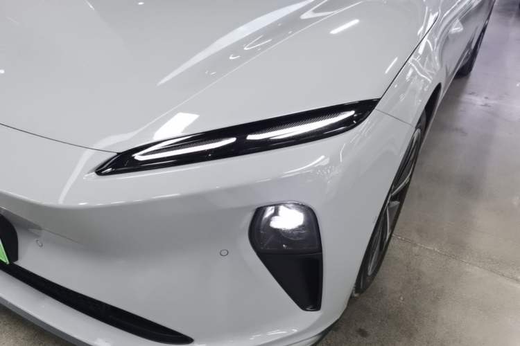 Used Nio ET5T 2024 75kWh Touring Left Front Headlight