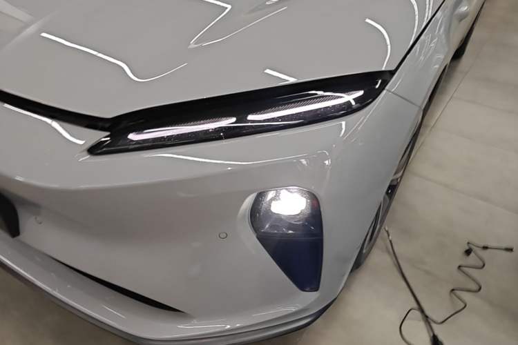 Used Nio ET5T 2024 75kWh Touring Left Front Headlight