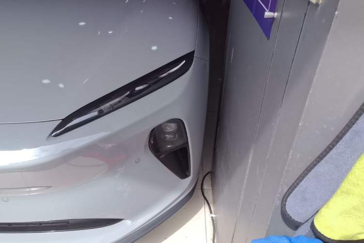 Used Nio ET5T 2024 75kWh Touring Left Front Headlight
