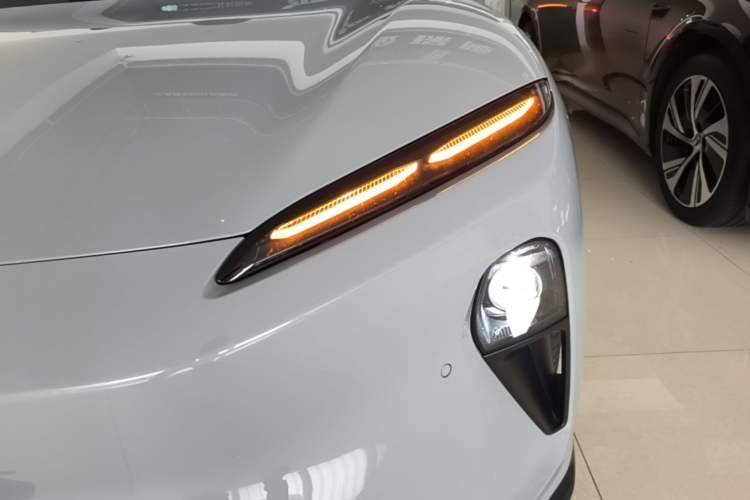 Used Nio ET5T 2024 75kWh Touring Left Front Headlight