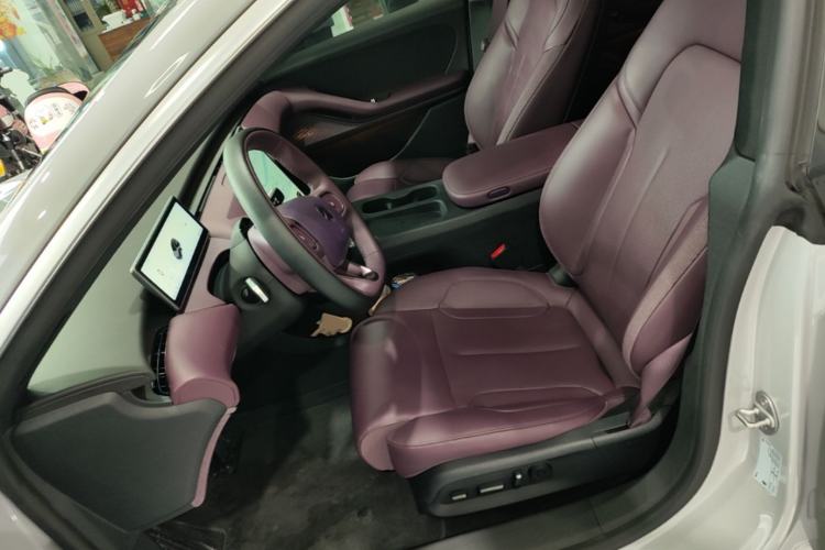 Used Nio ET5T 2024 75kWh Touring Left Front Seat