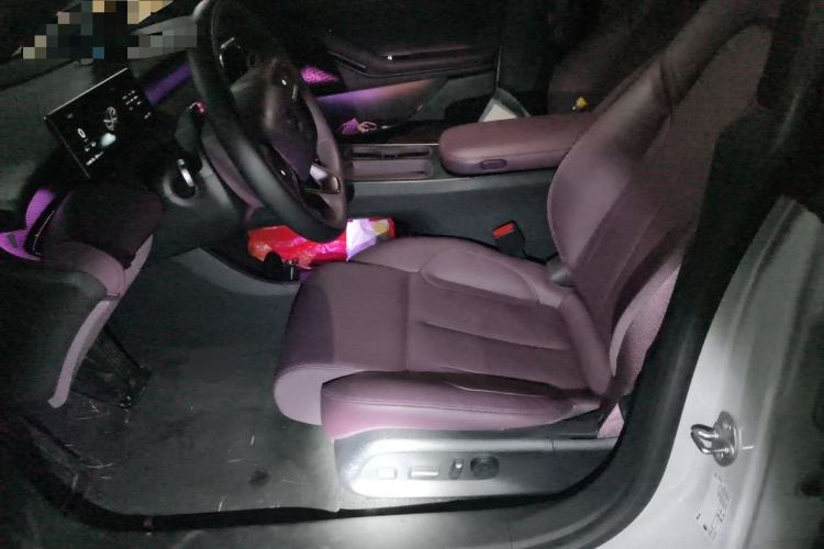 Used Nio ET5T 2024 75kWh Touring Left Front Seat
