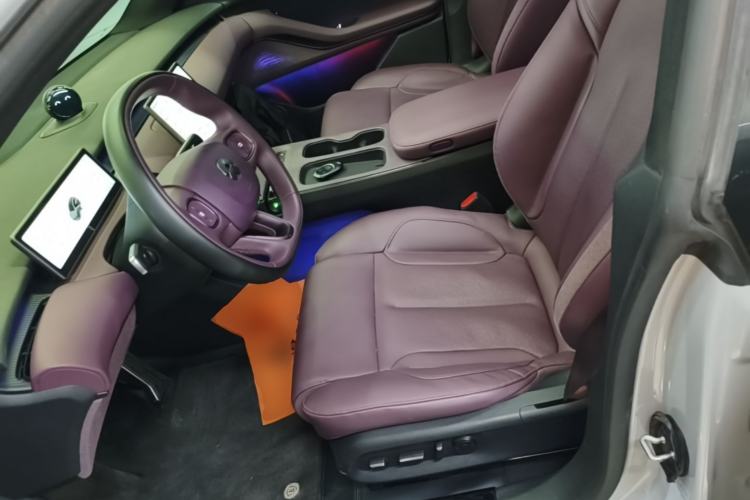 Used Nio ET5T 2024 75kWh Touring Left Front Seat