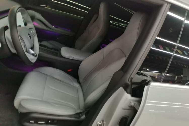 Used Nio ET5T 2024 75kWh Touring Left Front Seat