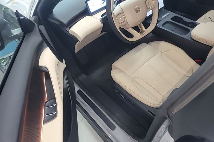 Used Nio ET5T 2024 75kWh Touring Left Front Seat