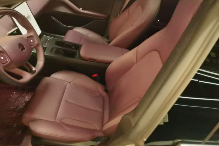 Used Nio ET5T 2024 75kWh Touring Left Front Seat