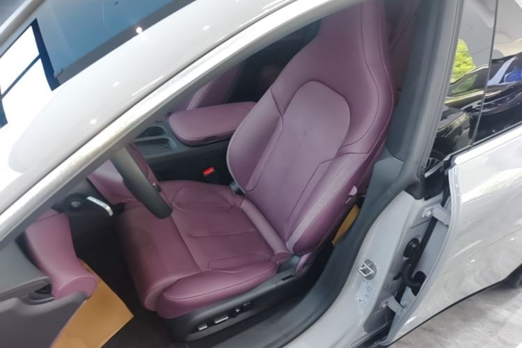 Used Nio ET5T 2024 75kWh Touring Left Front Seat