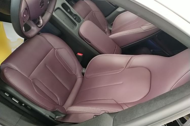 Used Nio ET5T 2024 75kWh Touring Left Front Seat
