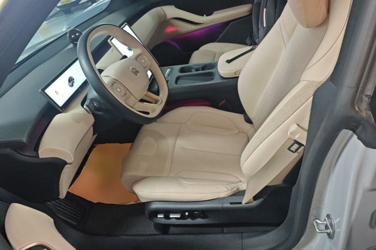 Used Nio ET5T 2024 75kWh Touring Left Front Seat