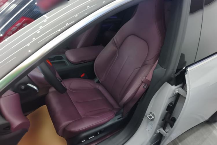 Used Nio ET5T 2024 75kWh Touring Left Front Seat