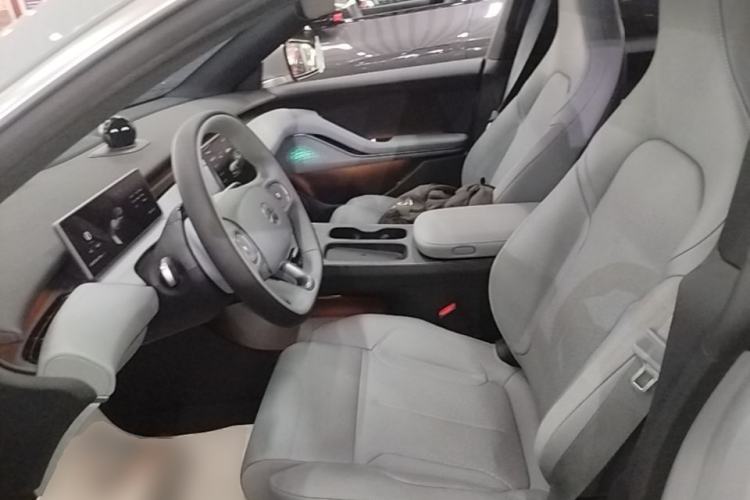 Used Nio ET5T 2024 75kWh Touring Left Front Seat
