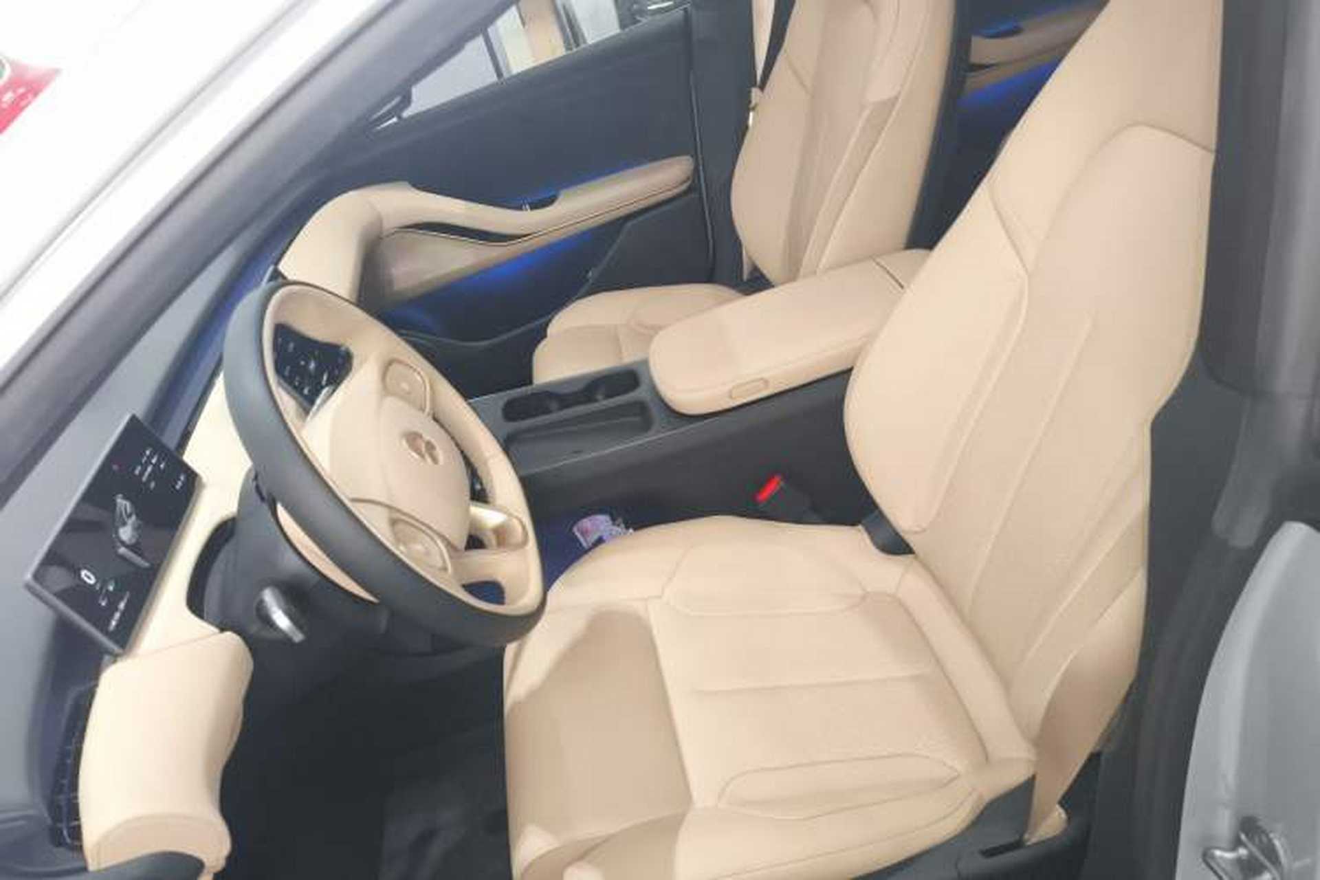 Used Nio ET5T 2024 75kWh Touring Left Front Seat
