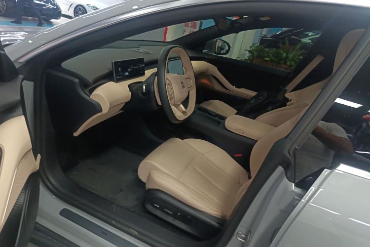 Used Nio ET5T 2024 75kWh Touring Left Front Seat