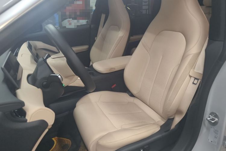 Used Nio ET5T 2024 75kWh Touring Left Front Seat