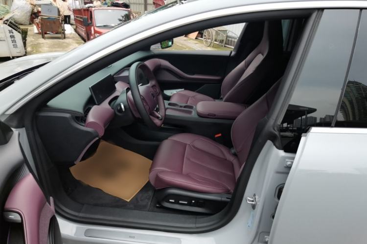 Used Nio ET5T 2024 75kWh Touring Left Front Seat