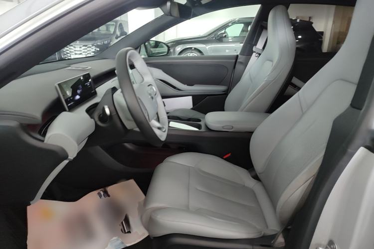 Used Nio ET5T 2024 75kWh Touring Left Front Seat
