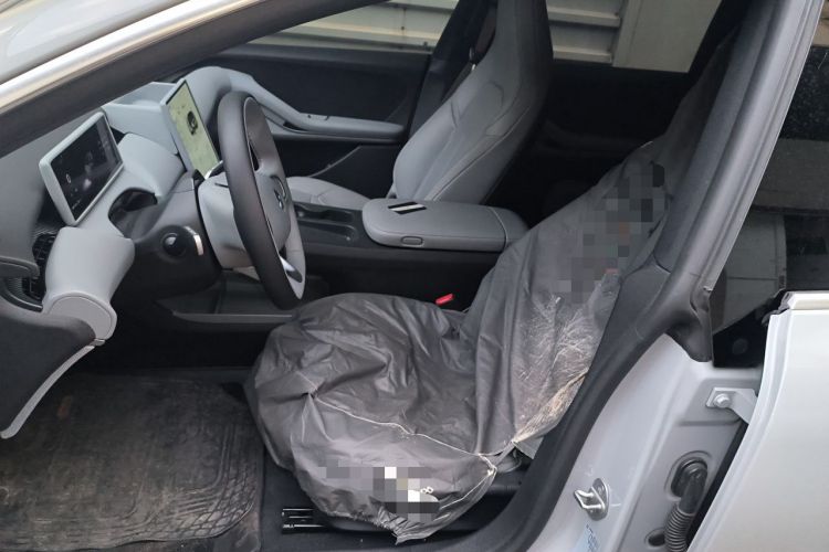 Used Nio ET5T 2024 75kWh Touring Left Front Seat