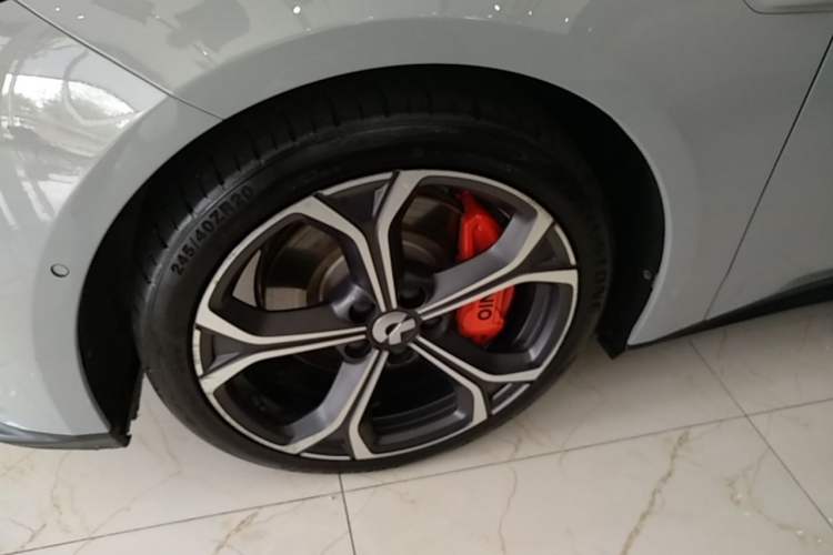 Used Nio ET5T 2024 75kWh Touring Left Front Wheel Hub