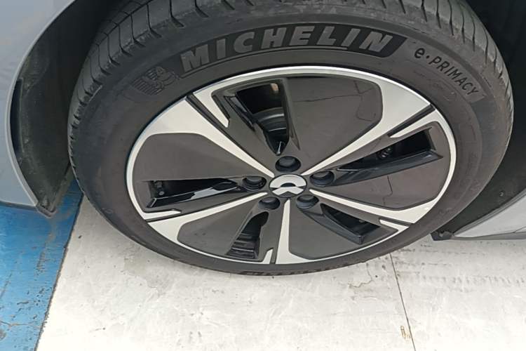 Used Nio ET5T 2024 75kWh Touring Left Front Wheel Hub