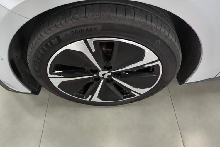 Used Nio ET5T 2024 75kWh Touring Left Front Wheel Hub