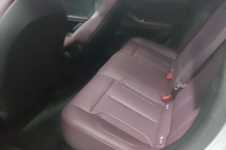 Used Nio ET5T 2024 75kWh Touring Left Rear Seat