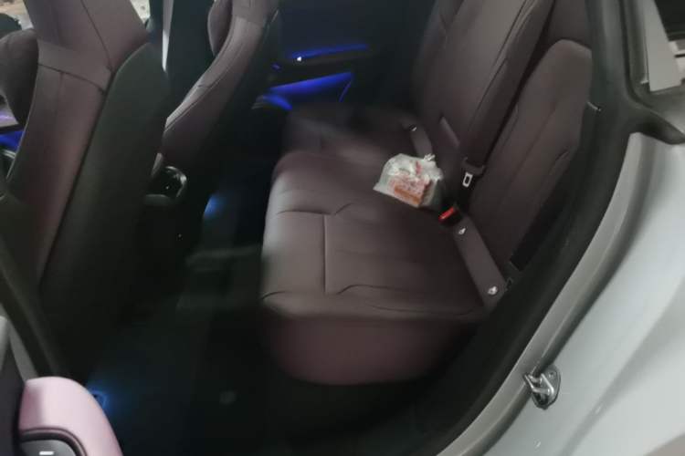 Used Nio ET5T 2024 75kWh Touring Left Rear Seat