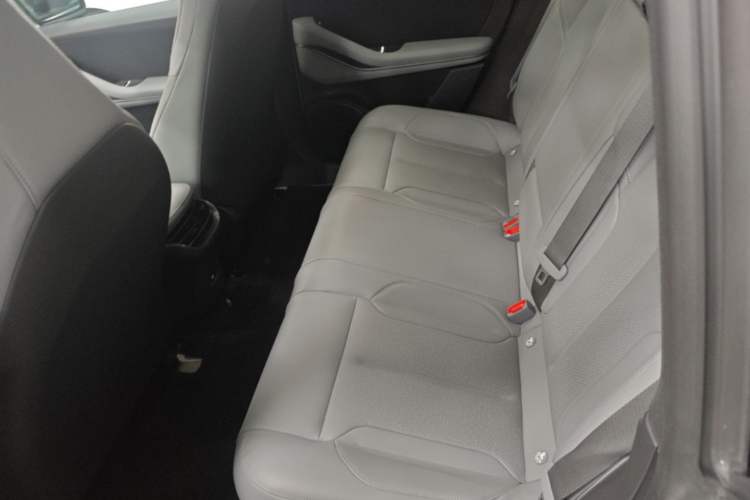 Used Nio ET5T 2024 75kWh Touring Left Rear Seat
