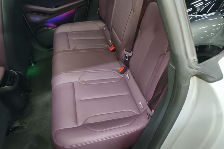 Used Nio ET5T 2024 75kWh Touring Left Rear Seat