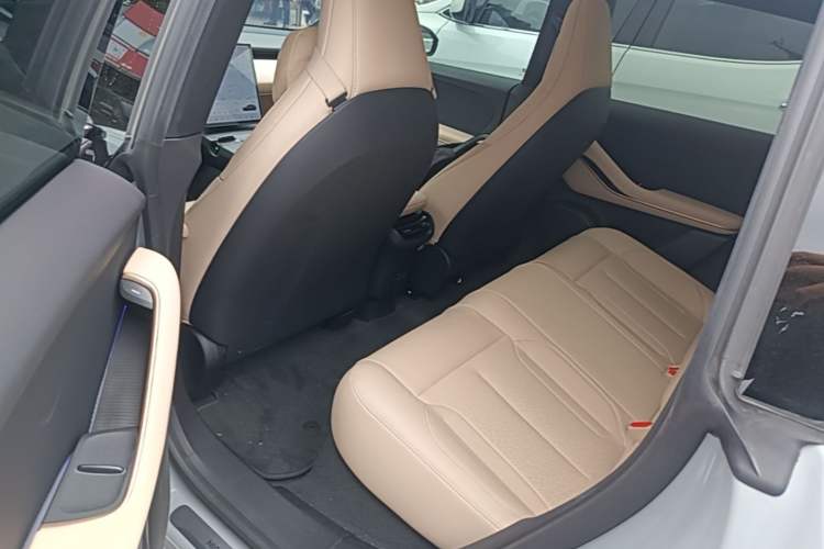 Used Nio ET5T 2024 75kWh Touring Left Rear Seat