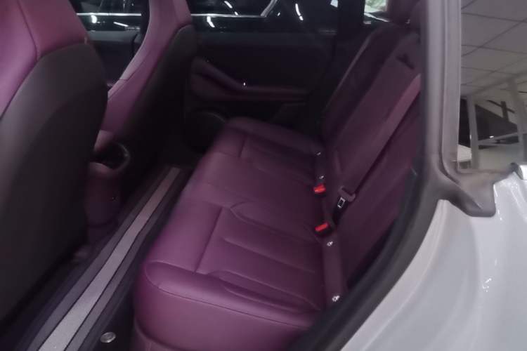 Used Nio ET5T 2024 75kWh Touring Left Rear Seat