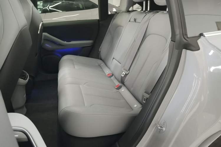 Used Nio ET5T 2024 75kWh Touring Left Rear Seat