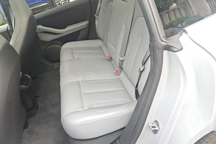 Used Nio ET5T 2024 75kWh Touring Left Rear Seat