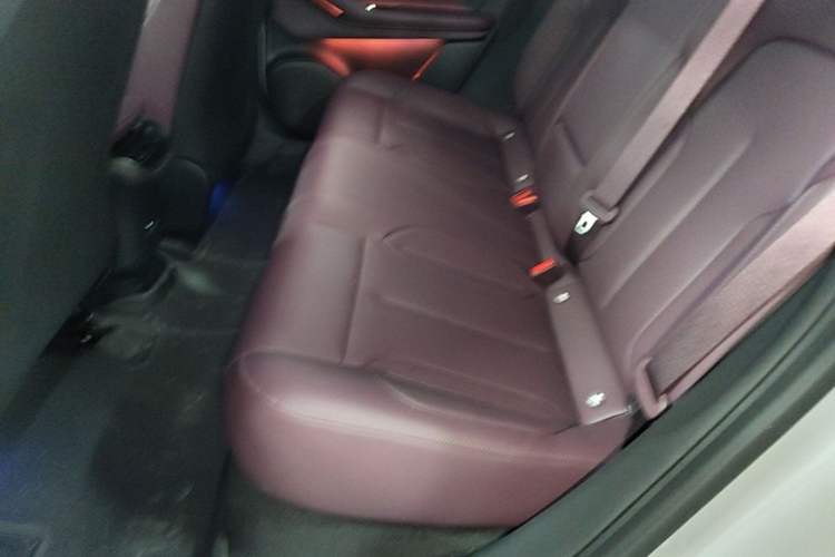 Used Nio ET5T 2024 75kWh Touring Left Rear Seat