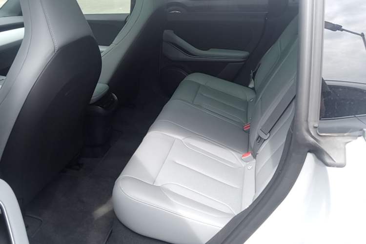 Used Nio ET5T 2024 75kWh Touring Left Rear Seat