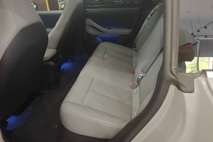 Used Nio ET5T 2024 75kWh Touring Left Rear Seat