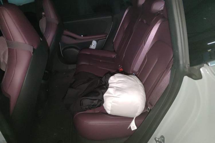 Used Nio ET5T 2024 75kWh Touring Left Rear Seat