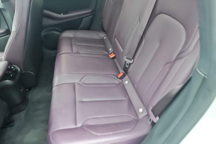 Used Nio ET5T 2024 75kWh Touring Left Rear Seat