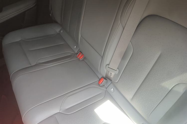 Used Nio ET5T 2024 75kWh Touring Left Rear Seat