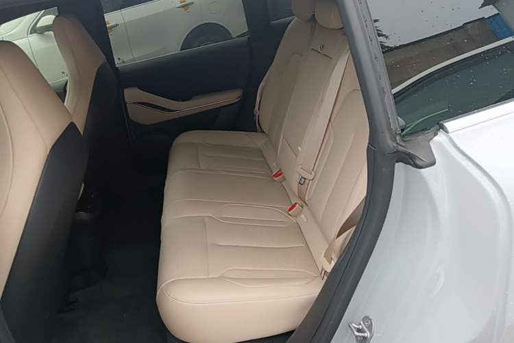 Used Nio ET5T 2024 75kWh Touring Left Rear Seat
