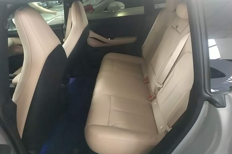 Used Nio ET5T 2024 75kWh Touring Left Rear Seat