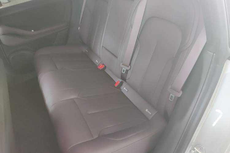 Used Nio ET5T 2024 75kWh Touring Left Rear Seat