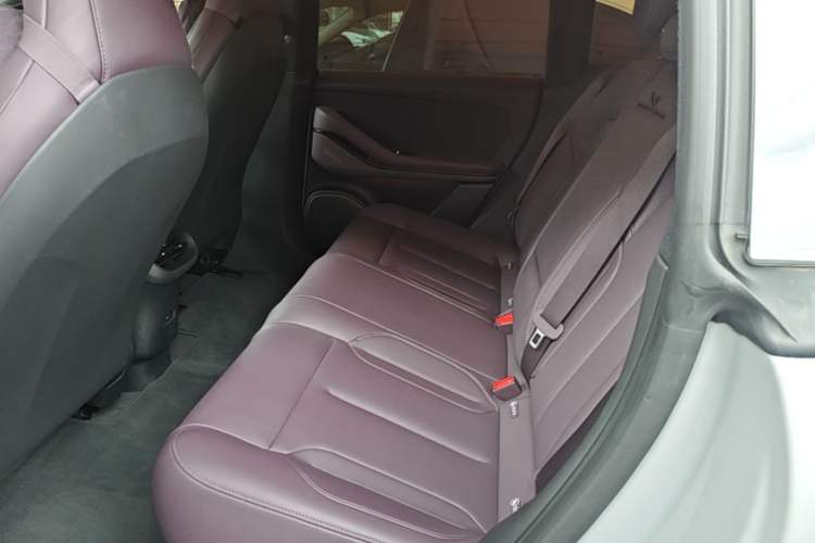 Used Nio ET5T 2024 75kWh Touring Left Rear Seat