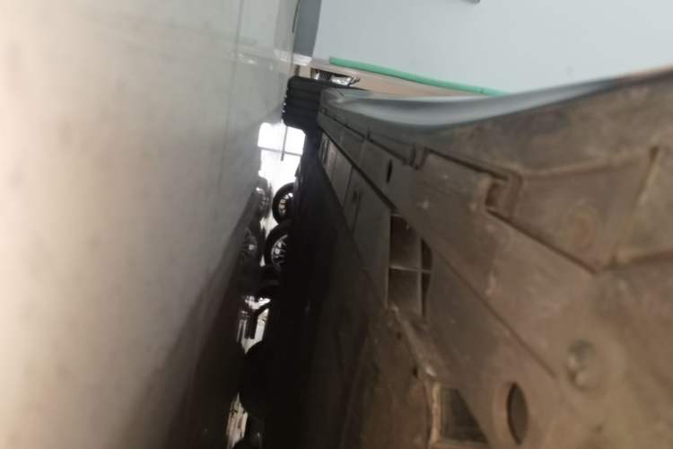 Used Nio ET5T 2024 75kWh Touring Left Side Sill